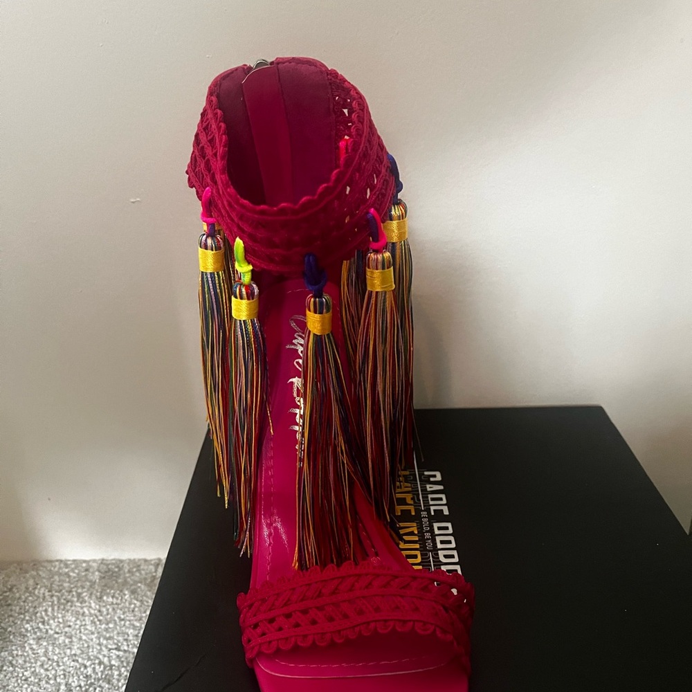 open round toe pink stilettos heels sandals - Picture 8 of 11